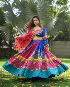 Women's  Mirror Work Traditional Chaniya Choli Set