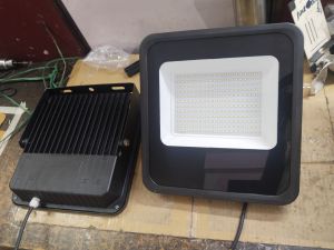 100w Flood Light