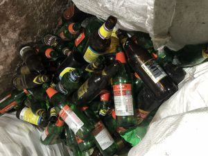 Glass Beer Bottle Scrap, Condition : Used for Industrial