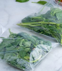 Plain LDPE Plastic Bags, Color : Transparent, Closure Type : Zipper