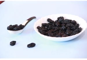 Black Raisins