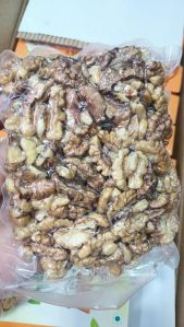Shri Walnut Kernel