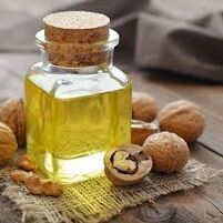 Walnut Oil, Color : Light Golden, Packaging Type : Bottle