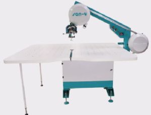 Cloth Cutting Machine