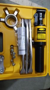 Hydraulic Bearing Puller 30 Ton