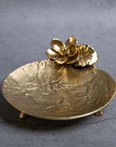 Brass Curio Flora-Plate, Color : Golden