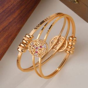 Floral Pattern Round Shaped Artificial Golden Bracelet