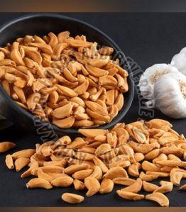 Dehydrated Garlic Flakes, Color : Brown, Packaging Size : 5kg