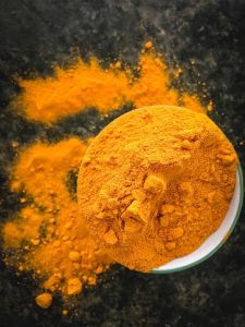 organic turmeric powder