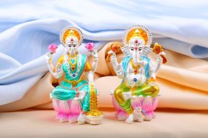 92.5 Silver Laxmi Ganesh Idols