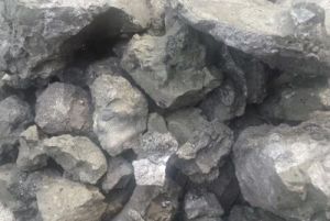 Bentonite Mineral, Packaging Type : Gray