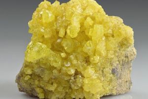 Solid Sulphur Crystal