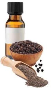 Black Pepper Oil, Form : Liquid