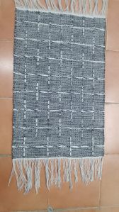 Handloom Durries, Shape : Rectangular, Packaging Type : Grey