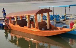 Wooden Motor Boats, Voltage : 220V