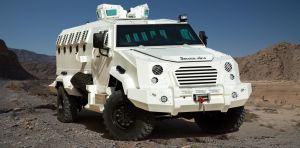 Natural Rubber Army Truck, Brand Name : Mahindra