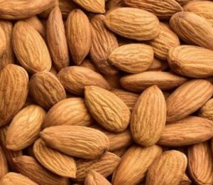 Kashmiri Almond Kernels