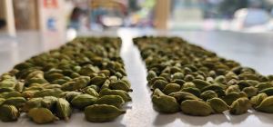 Organic Green Cardamom Food Grade for Cooking, Spices