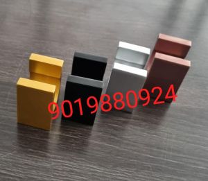 Mild Steel Polished Brass Health Faucet Gun Stand for Bathroom