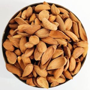 Crunchy Kashmiri Mamra Almonds, Packaging Type : Vacuum-sealed Bag