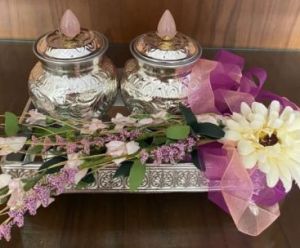 Tray with Jars with Resin Lid