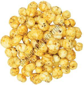 Chilli Garlic Makhana, Color : Creamy, Taste : Salted