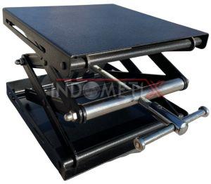 Mild Steel Hydraulic Laboratory Jack, Surface Treatment : Polished
