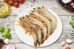 Fresh Sea White Prawns