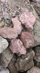 High Grade Potash Feldspar Lumps
