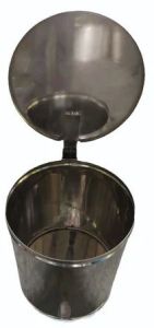 Plain Stainless Steel Pedal Dustbin, Color : Grey 7x10inch (Lxw)