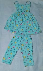 Printed Round Organic Cotton Girls Kids Wear, Color : Deep Green