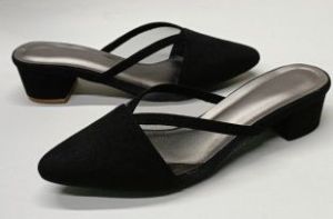 Ladies Close Toe Sandals