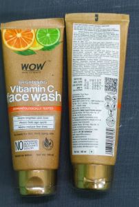 Wow Vitamin C Face Wash