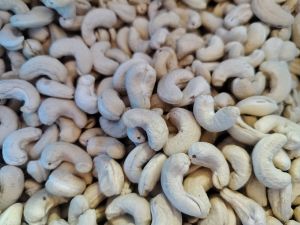 cashew nuts, Color : Creamy for Cooking, human consumption