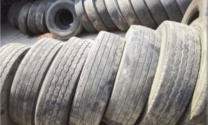 Rubber Used Trucks Tyres, Color : Black, Dark-grey for Industrial
