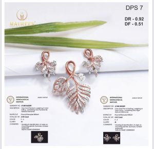 Gold Diamond Pendant Set, Color : White Wedding, Party