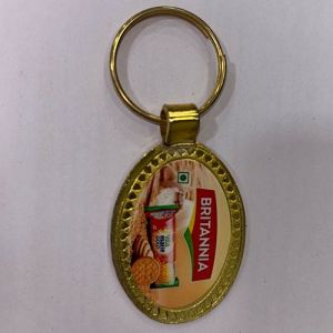 Custom Golden Metal Oval Keychain