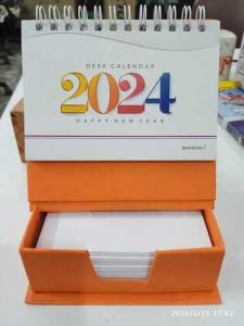 Paper Desk Calendar with Memo Pad Holder, Color : White, Orange