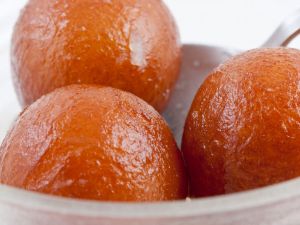 Gulab Jamun, Color : Brown