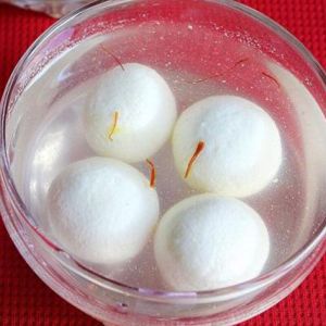 Spongy Rasgulla, Shape : Round