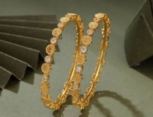 Akshaya Gold Bangle GL10332