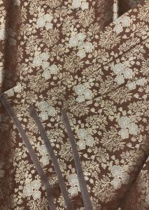 Pure Silk Brown Brocade Banarasi Jaal Pattern Fabric, Quality : Fine