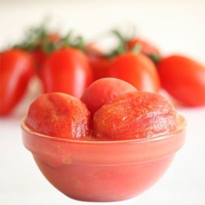 Whole Peeled Tomato, Color : Red, Packaging Type : Can
