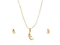 New Curvy Shape Gold Plated Pendant