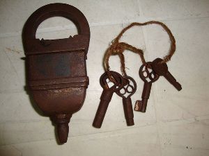 Iron Handicraft Items