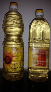 sunflower oil,  Packaging Type : Plastic Bottle