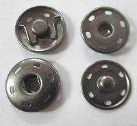 metal snap buttons