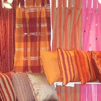 Handlooms Curtains Covers