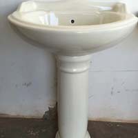 Serena Set wash basin with pedestal