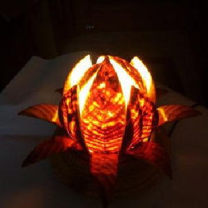 Wooden Prayer Lotus Table Lamp